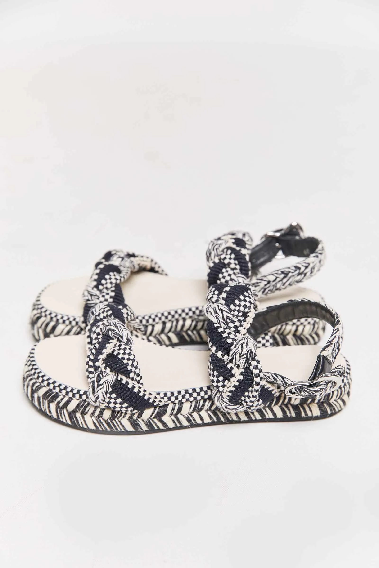 amambaih maria fatform sandals