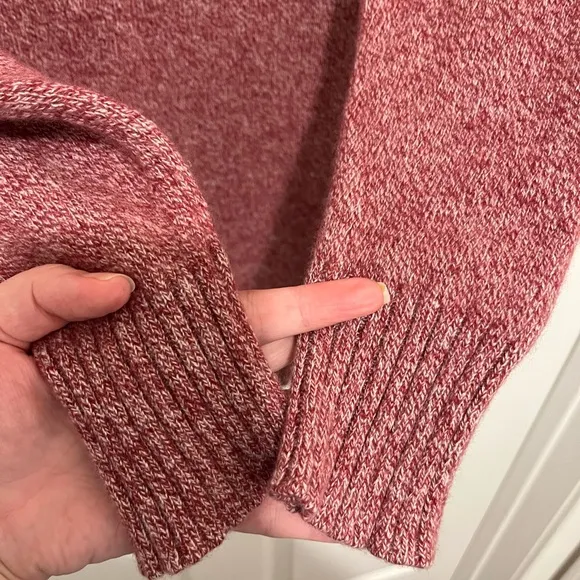 Athleta Vital V-Neck Tunic Wool Cashmere Sweater Maroon/ White Marl Size Small
