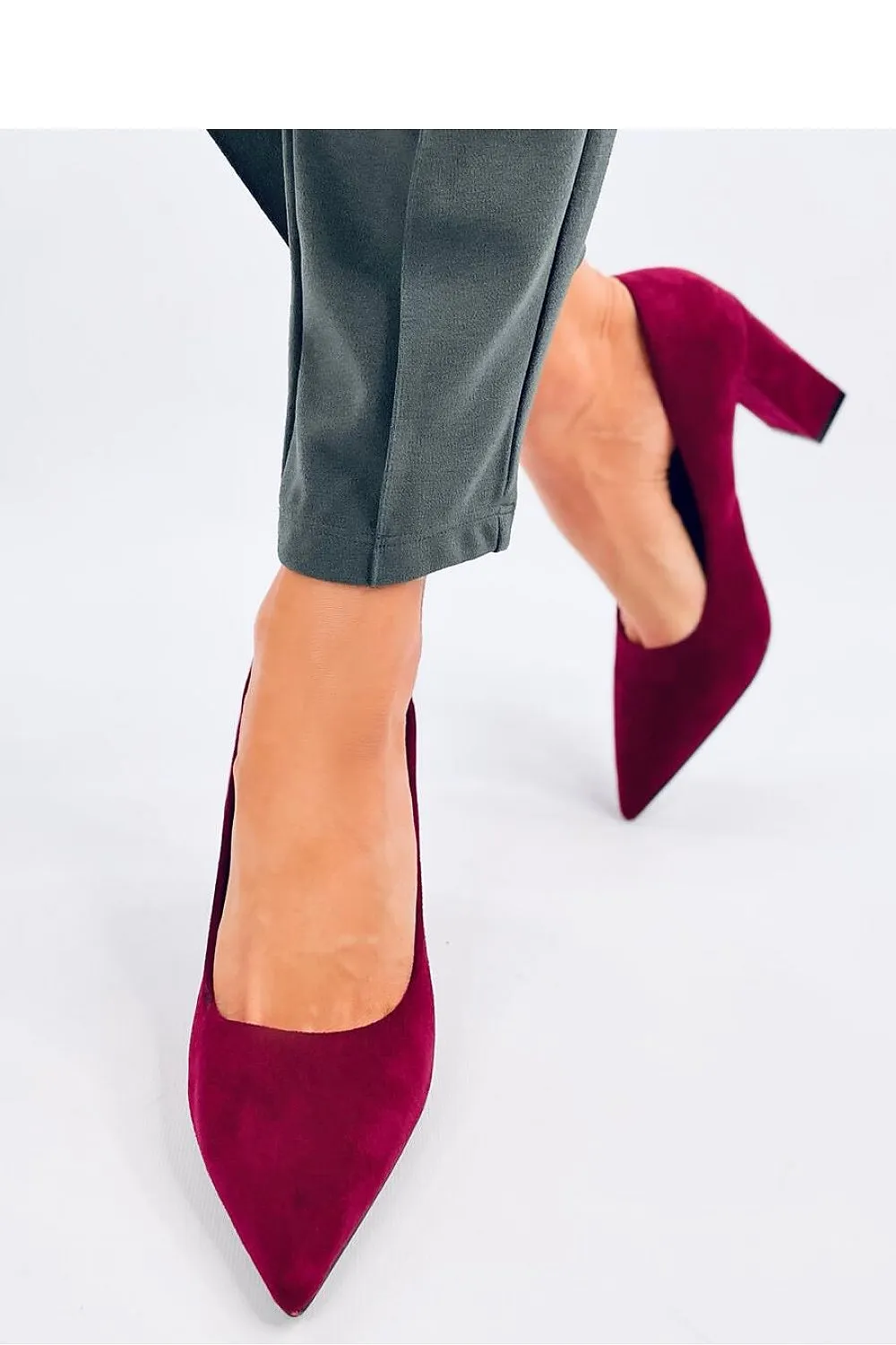 Block heel pumps