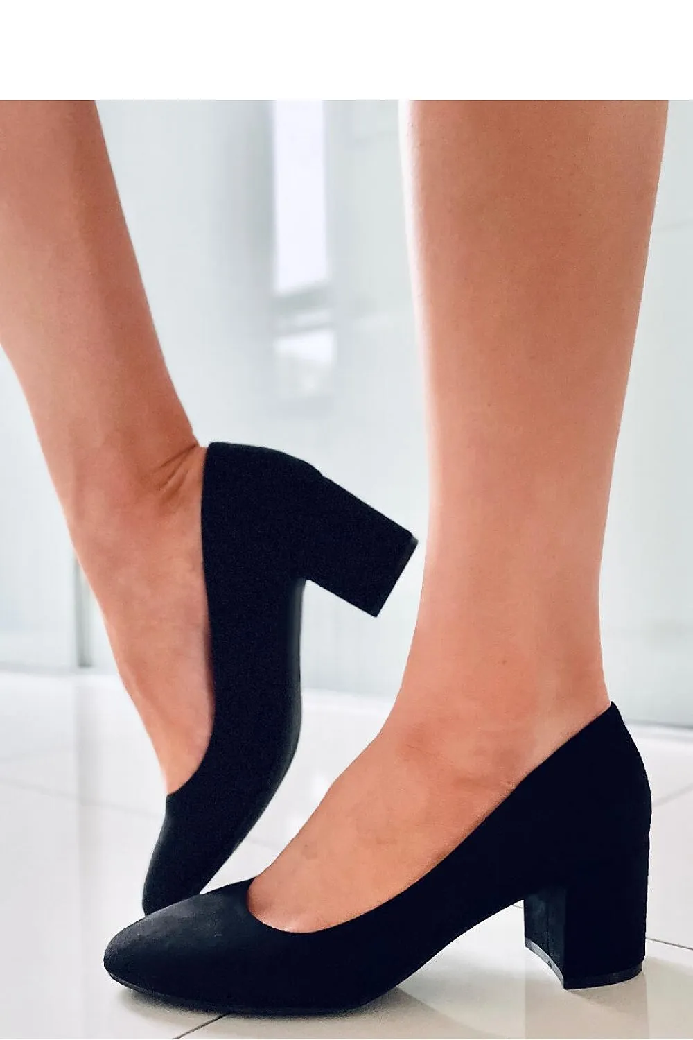 Block heel pumps
