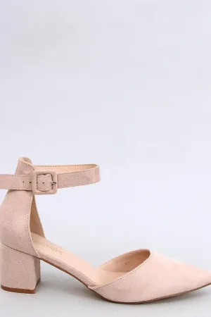 Block heel pumps