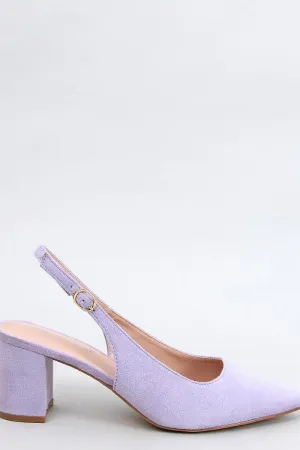 Block heel pumps
