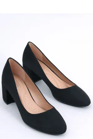 Block heel pumps