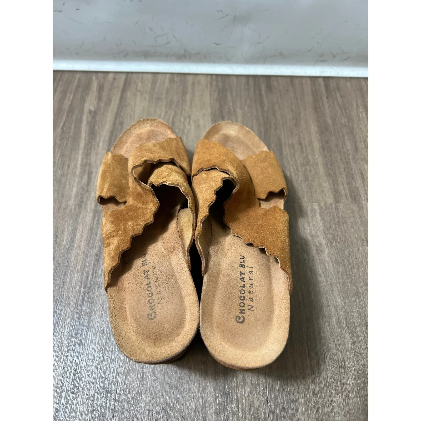 Chocolate Blu Platform Suede Sandals size 39 European 8.5 US