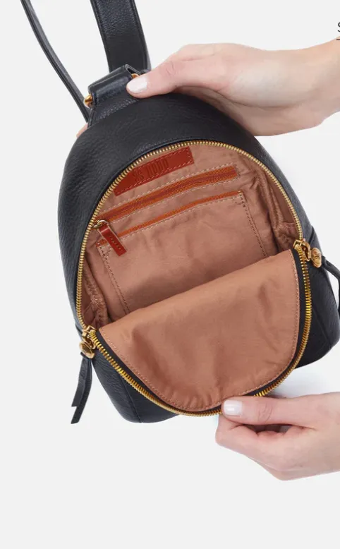 Fern Sling in Pebbled Leather SO-82416