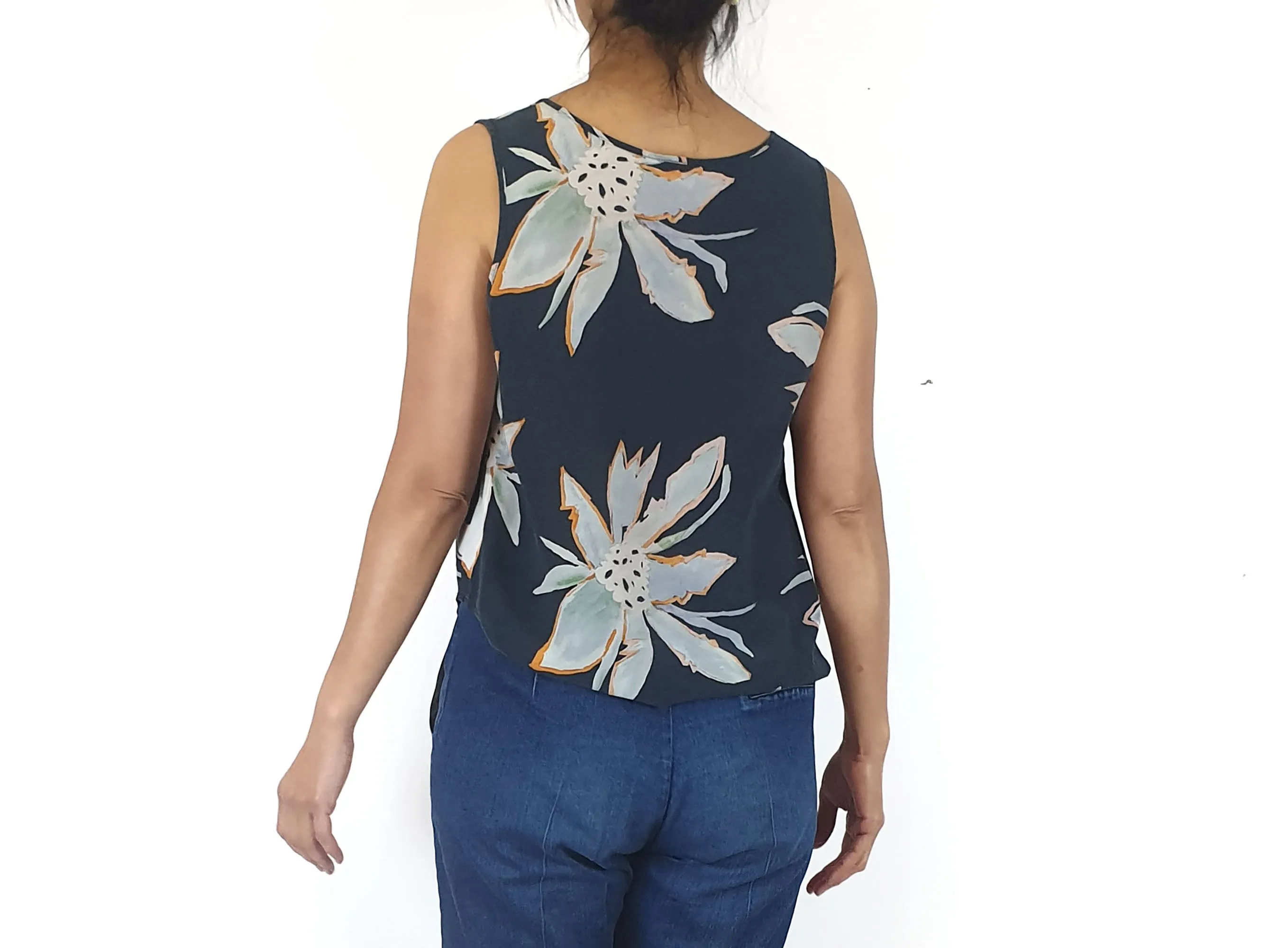 Gorman navy silk floral top size 10