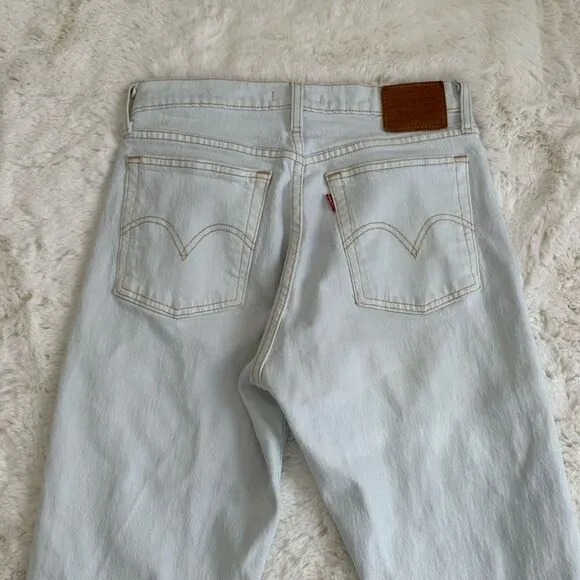 Levi’s light wash 27 wedgie pale blue/white ish jeans from Urban Outfitters