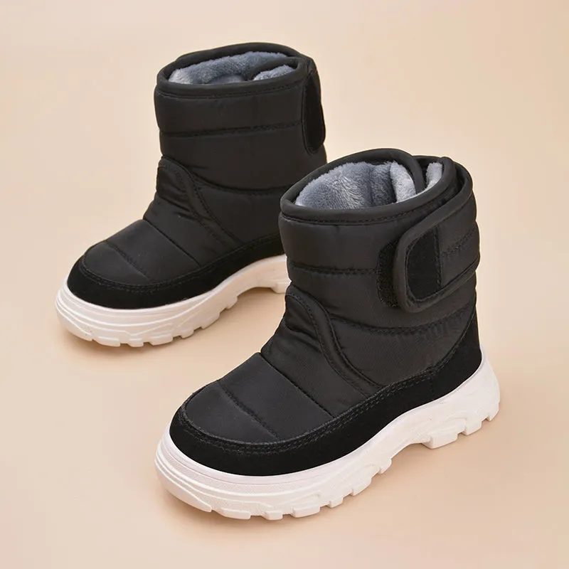 Lil' Steps™ | Anti-slip, warm winter shoes for children.