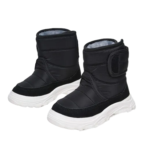 Lil' Steps™ | Anti-slip, warm winter shoes for children.