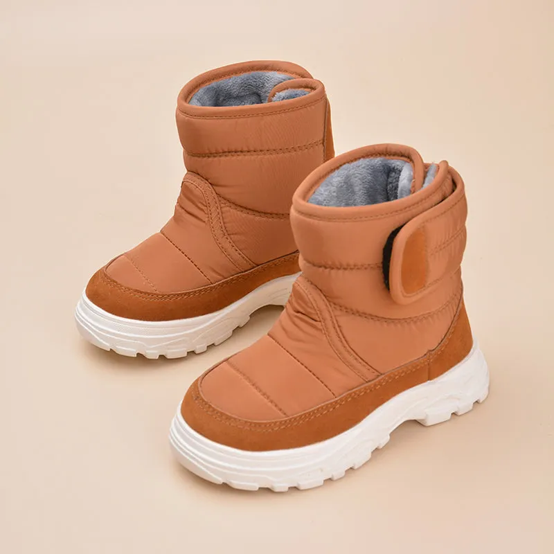 Lil' Steps™ | Anti-slip, warm winter shoes for children.
