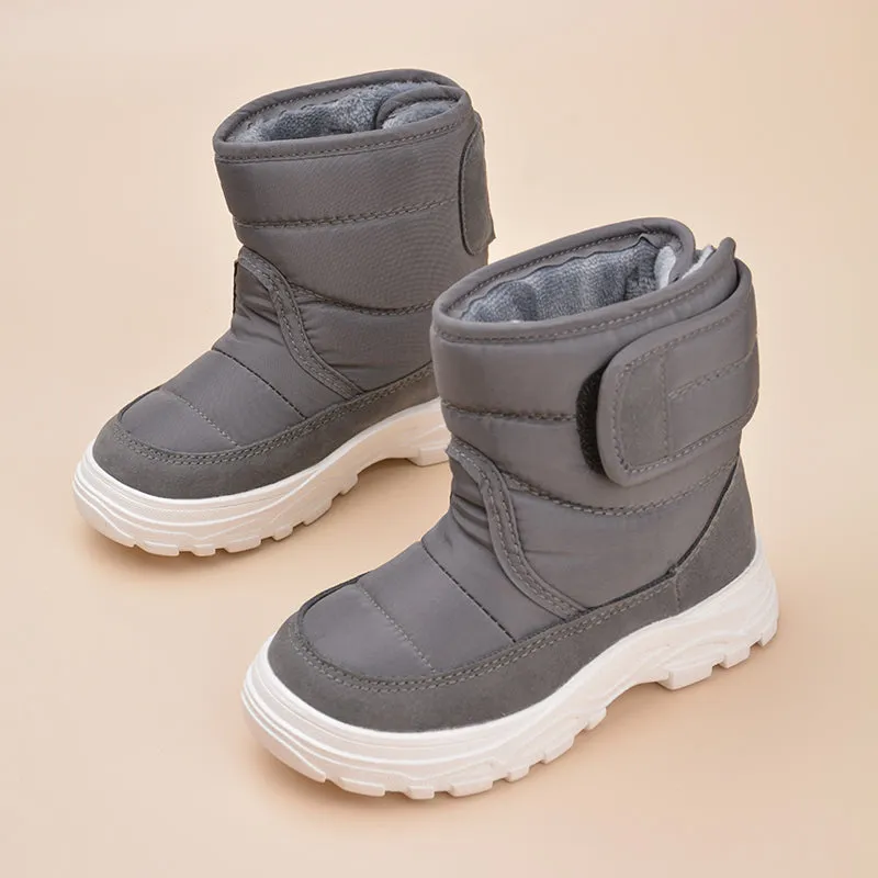 Lil' Steps™ | Anti-slip, warm winter shoes for children.