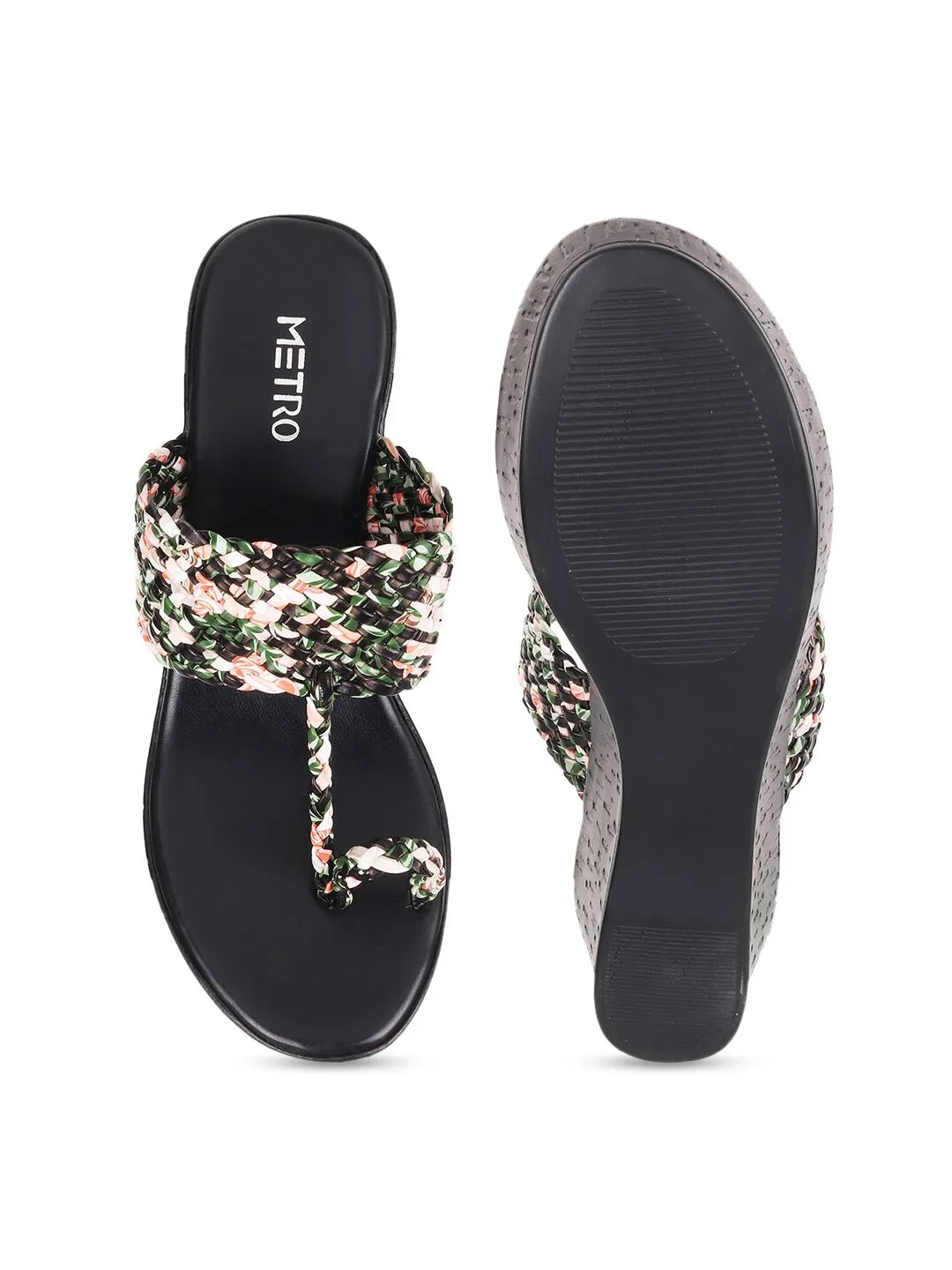 Metro Printed Round Toe Wedge Heels