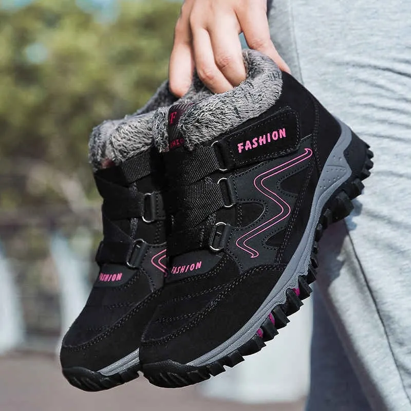 Muirín™ | Winter-Ready Hiking Non-Slip Boots