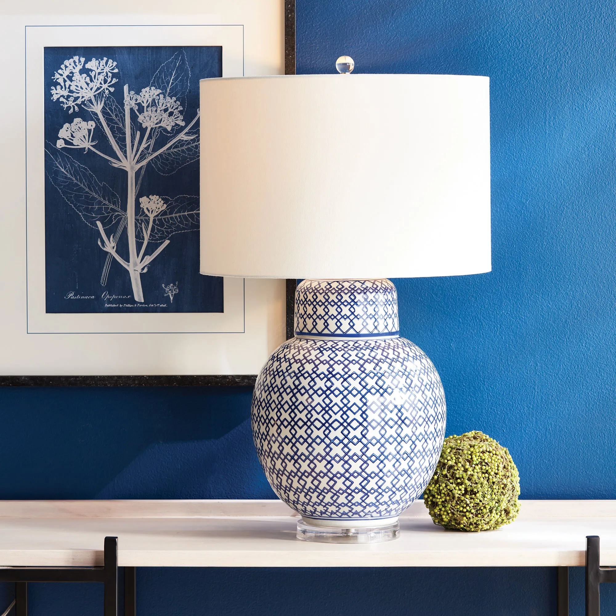 NAPA Home & Garden, FRETWORK LAMP,FL243