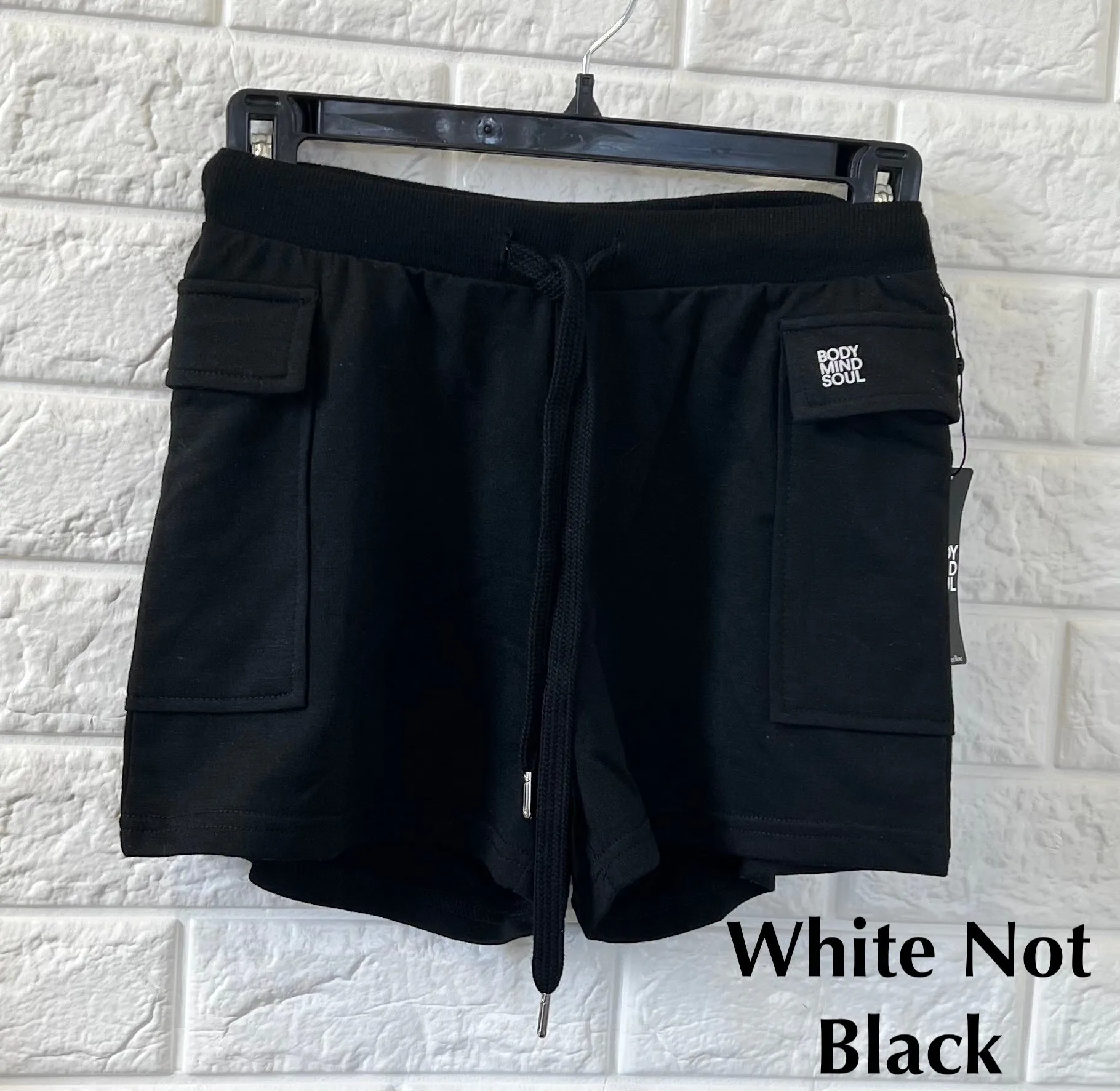 New La Vie En Rose BODY MIND SOUL Lounge Shorts in SOLID White, Sz L