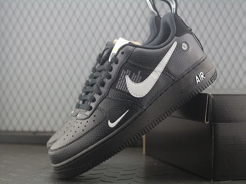 Nike Air Force 1 Low Utility 'Black'