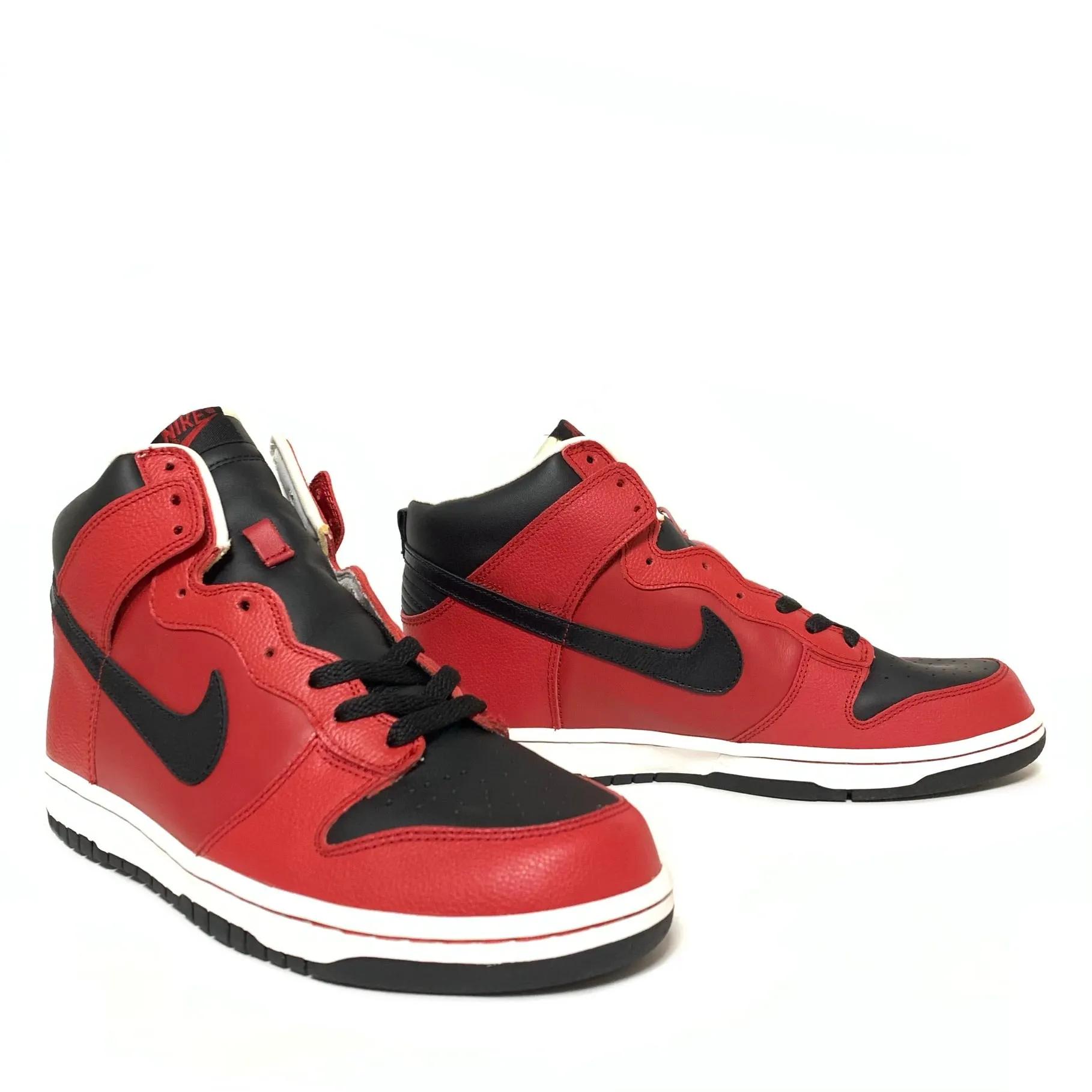 NIKE DUNK HIGH VARSITY RED BLACK