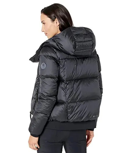 Obermeyer Calypso Down Jacket for Women - Adjustable Hood With Long Sleeves and Water-Resistant Hem, and Warm Jacket Black II 4 One Size