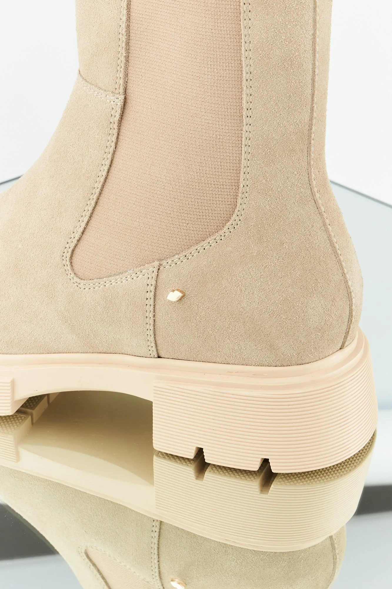 Patti-Cuir Suede Beige