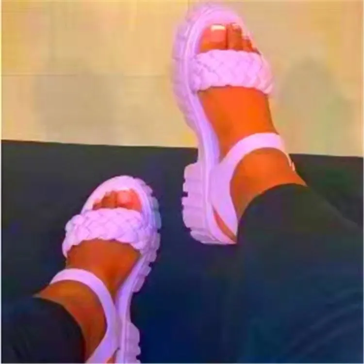 Plus Size Women's Platform Woven Buckle Sandals