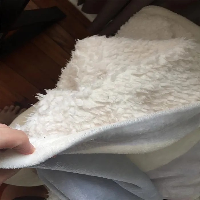 Somebody Loves Me (CUSTOM) Cozy Fleece Blankets