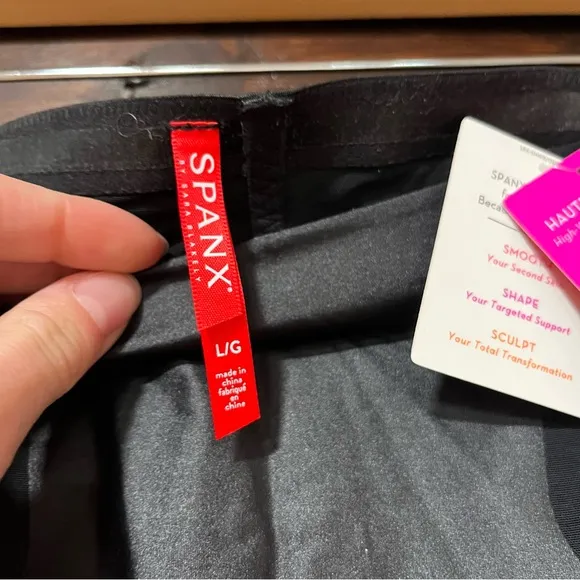 Spanx very high high-waisted mid-thigh short