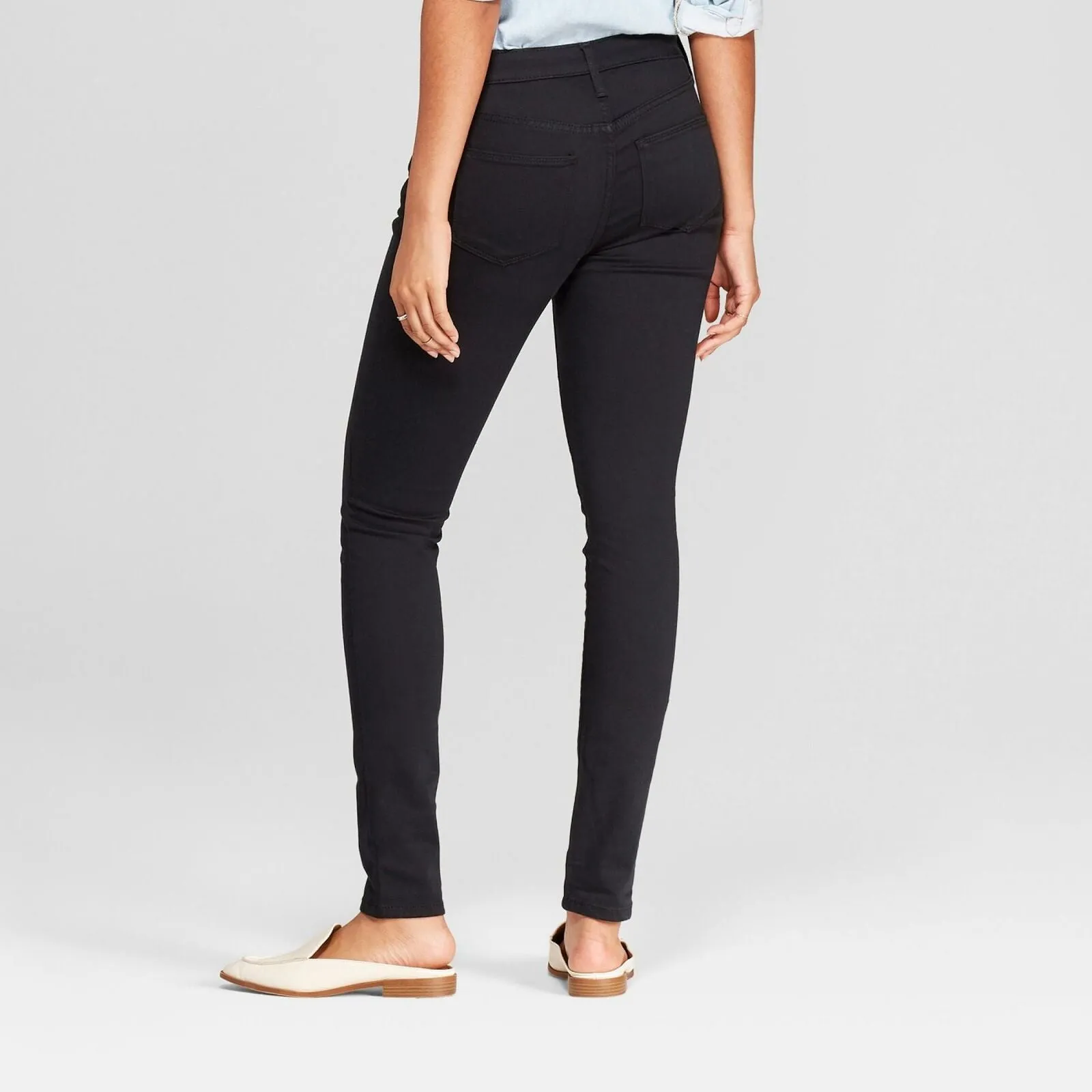 Universal Thread Women's Mid Rise Curvy Skinny Jeans
