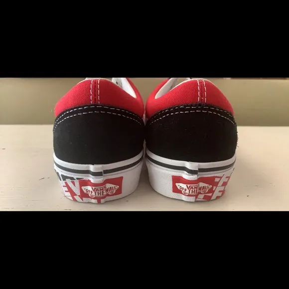 Vans Old Skool Sneakers