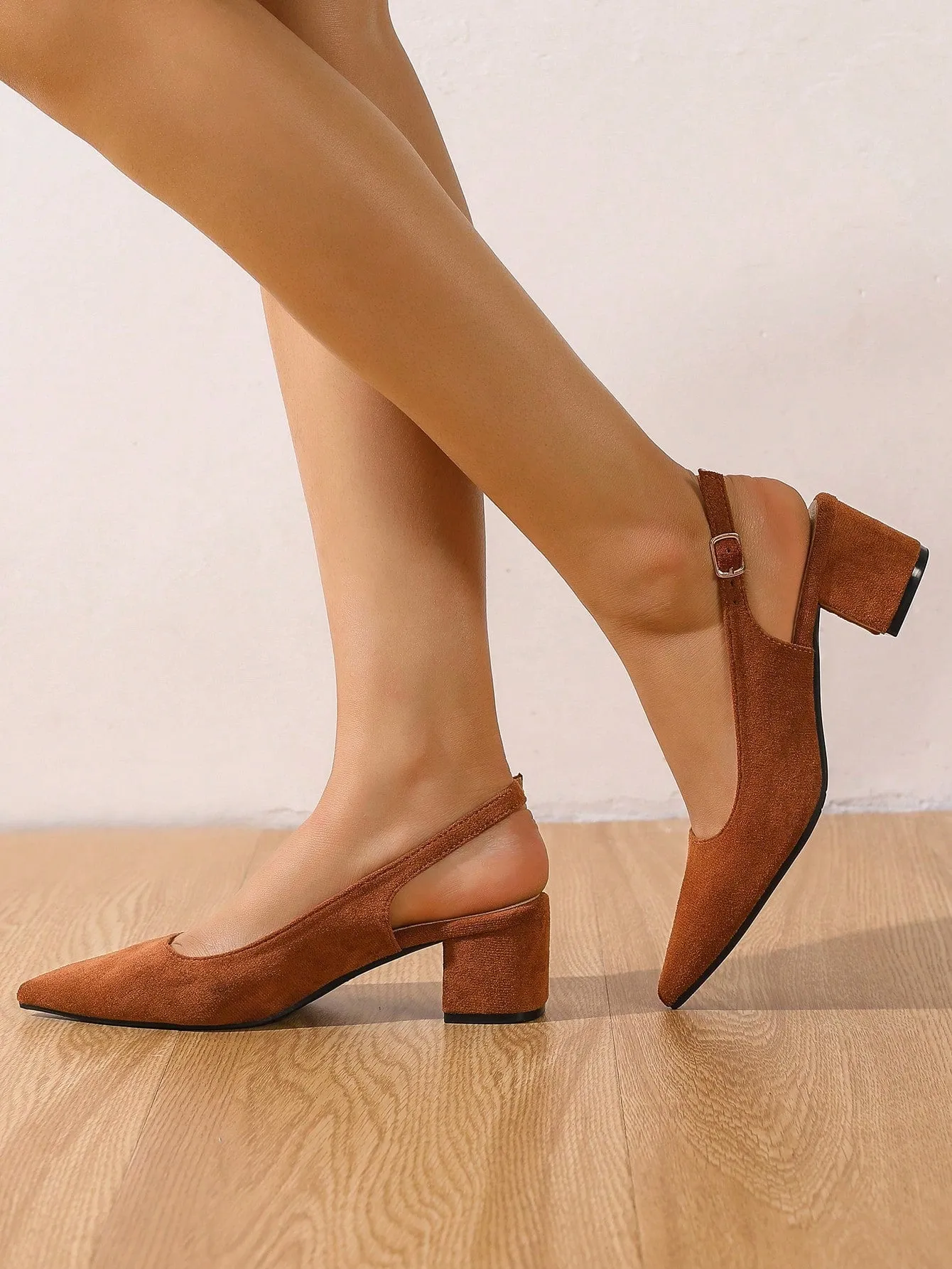 Women Random Leopard Print Point Toe Chunky Heeled Slingback Pumps, Elegant Faux Suede Pumps For Summer